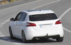 2014-Peugeot-308-GTi-spy-photo-1