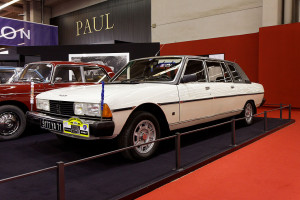 1024px-Rétromobile_2011_-_Peugeot_604_GRDT_Limousine_Heuliez_-_1982_-_001