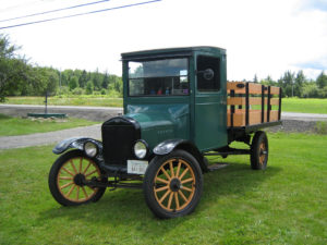 1927 Ford Model TT 1-ton