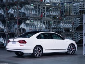 Volkswagen-Passat_GT_US-Version-2018-1280-05