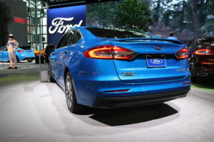 2019-ford-fusion-16-720x480-c