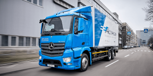 Тежкотоварният Mercedes-Benz eActros 