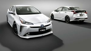 2019-toyota-prius-by-trd