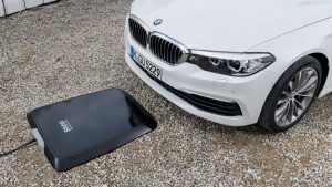 BMW 5-Series хибридна система за безжично зареждане