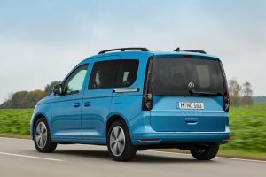 2021-VW-Caddy-family-52