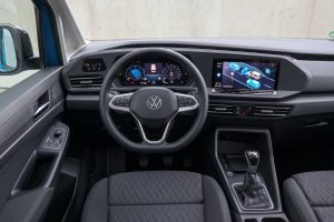 2021-VW-Caddy-family-86