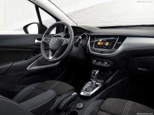 Opel-Crossland-2021-1024-06