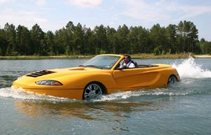 remembering-the-hydra-spyder-the-unsinkable-sportscar-slash-speedboat_5