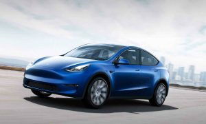 Tesla беше най-големият победител миналия месец, тъй като продажбите на производителя на електромобили скочиха с 483%, на сн. Tesla Model Y
