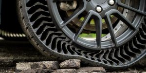 michelin-airless-tyre-design_dezeen_2364_hero-1-700x350