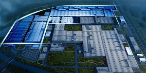 2026 г. Изобразяване на бъдещия монтаж на високоволтова батерия в Шенян. Маркираните в синьо структури са новите сгради по проекта. 