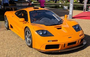 McLaren F1 LM в оригинална боя Papaya Orange