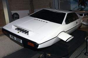 lotus_esprit_the_spy_who_loved_me_front-left_national_motor_museum_beaulieu