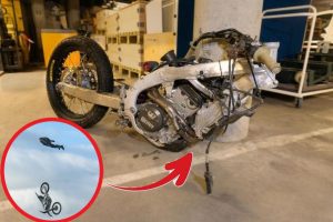 tom-cruise-s-smashed-one-wheel-stunt-motorcycle-is-one-expensive-piece-of-memorabilia-224603_1