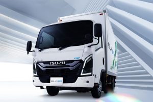 isuzu-elf-ev-e-lkw-electric-truck-japan-2024-01-min