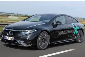 Mercedes EQS DRIVE PILOT autonomous