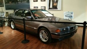 BMW 750iL – “Tomorrow Never Dies” (1997)