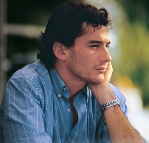 1Ayrton_Senna_8_-_Cropped