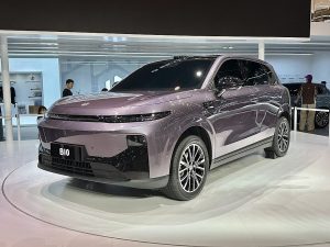 Leapmotor B10