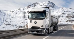 Daimler H2 trucks perform i