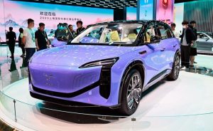 Hongqi EHS5