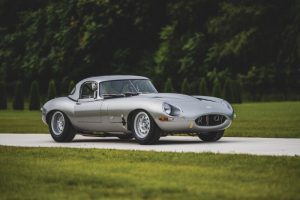 1963-jaguar-e-type-lightweight-continuation-_0-700x467