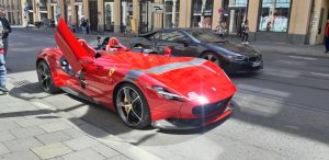 3 Ferrari Monza SP2