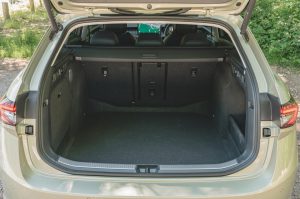 14-skoda-superb-2024-boot