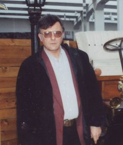 Музеят на марката в Млада Болеслав - пред експоната на първия запазен автомобил Laurin & Klement