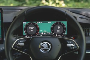 9-skoda-superb-2024-instruments
