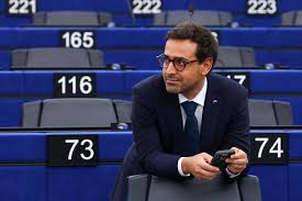 Изпълнителният заместник-председател на Европейската комисия по въпросите на просперитета и индустриалната стратегия Стефан Сежурн наблюдава преди речта на председателя на Европейската комисия Урсула фон дер Лайен за състоянието на Европейския съюз в Европейския парламент в Страсбург, Франция, на 10 септември 2025 г. REUTERS