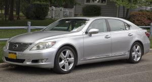 Lexus LS 460F