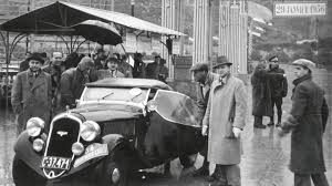 Екипажът Пол-Хаусман на рали Монте Карло през 1936