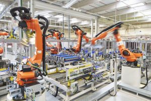 Над 1100 на ден. Как Škoda произвежда батерии за електрически…