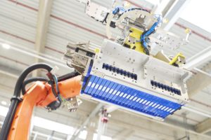 Готовият батериен стек, който се изпраща за монтаж в батерията