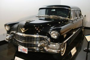 Елвис 1955 Cadillac Fleetwood-75 Limousine 