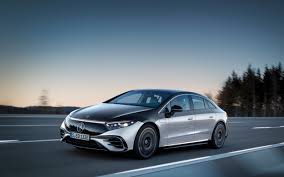 8 2021 – настояще Mercedes EQS Sedan