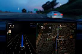 Tesla използва софтуер за самостоятелно управление FSD в Калифорния Показан е Tesla Model 3, който се движи по магистралата със софтуер за самостоятелно управление FSD в Дана Пойнт, Калифорния, САЩ, 28 януари 2026 г. REUTERS