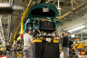 1 nissan-leaf-sunderland-produktion-production-2025-05-min-1400x933