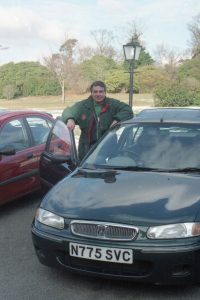 Rover 200. Трябваше да се справим с обратния волан...