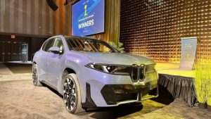 Електрическото BMW iX3 е Световен автомобил на годината за 2026 г.