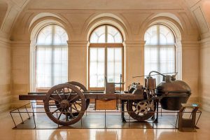27. Joseph_Cugnot's_1770_Fardier_à_Vapeur,_Musée_des_arts_et_métiers,_Paris_2015