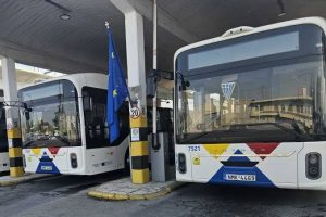 автобуси